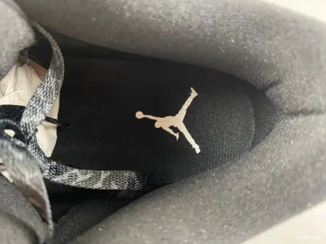 Rep Husky Air 3 Jordan Black Cat CT8532-001 0404